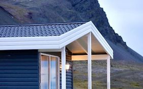 Natthagi Luxury Cottage